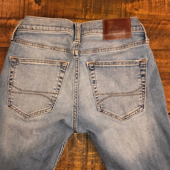 Hollister Skinny Jeans - Picture 7 of 7